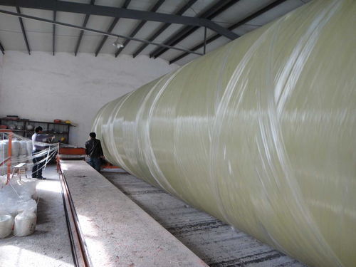 玻璃鋼儲罐報價與廠家選擇指南